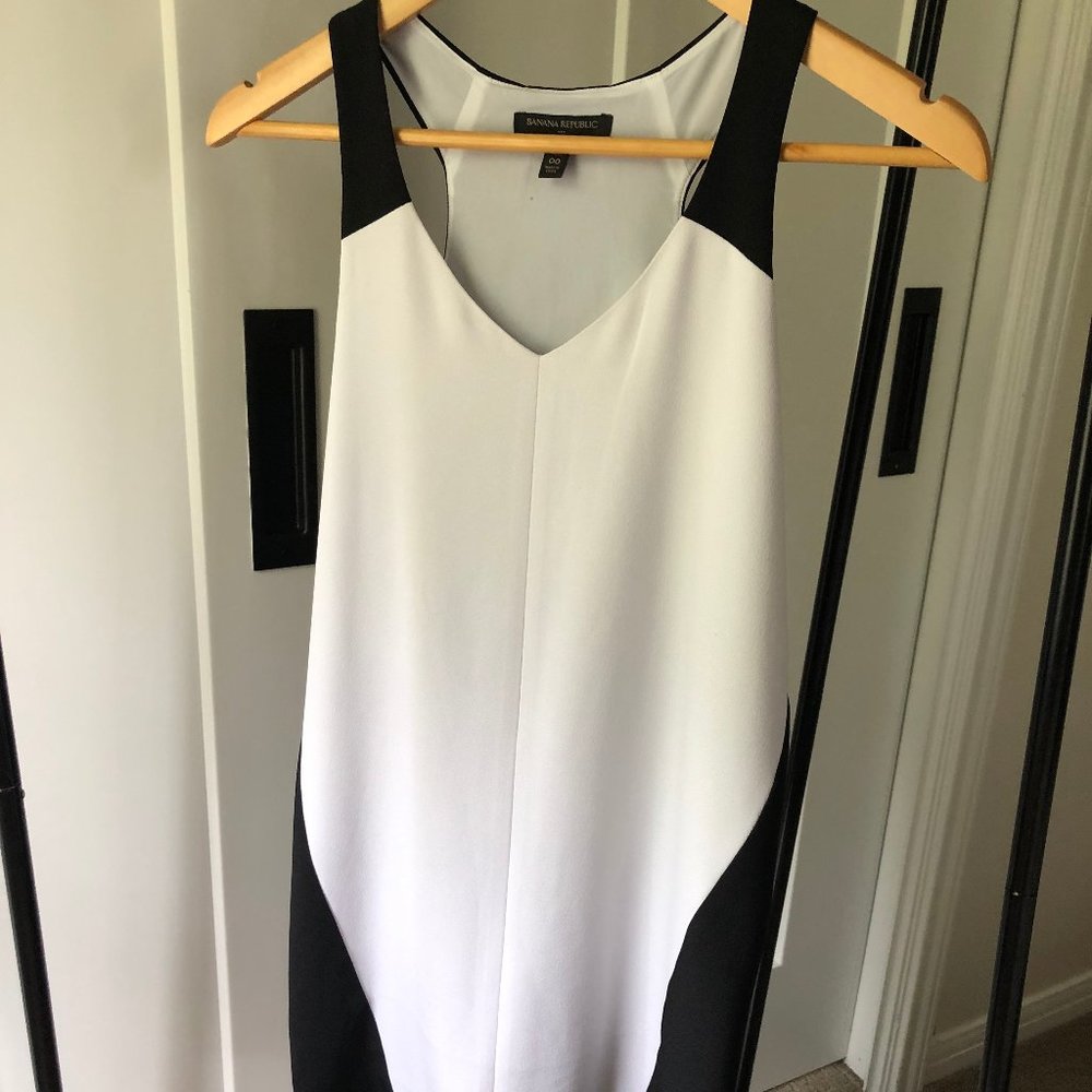 Banana Republic Factory Racerback Shift Dress